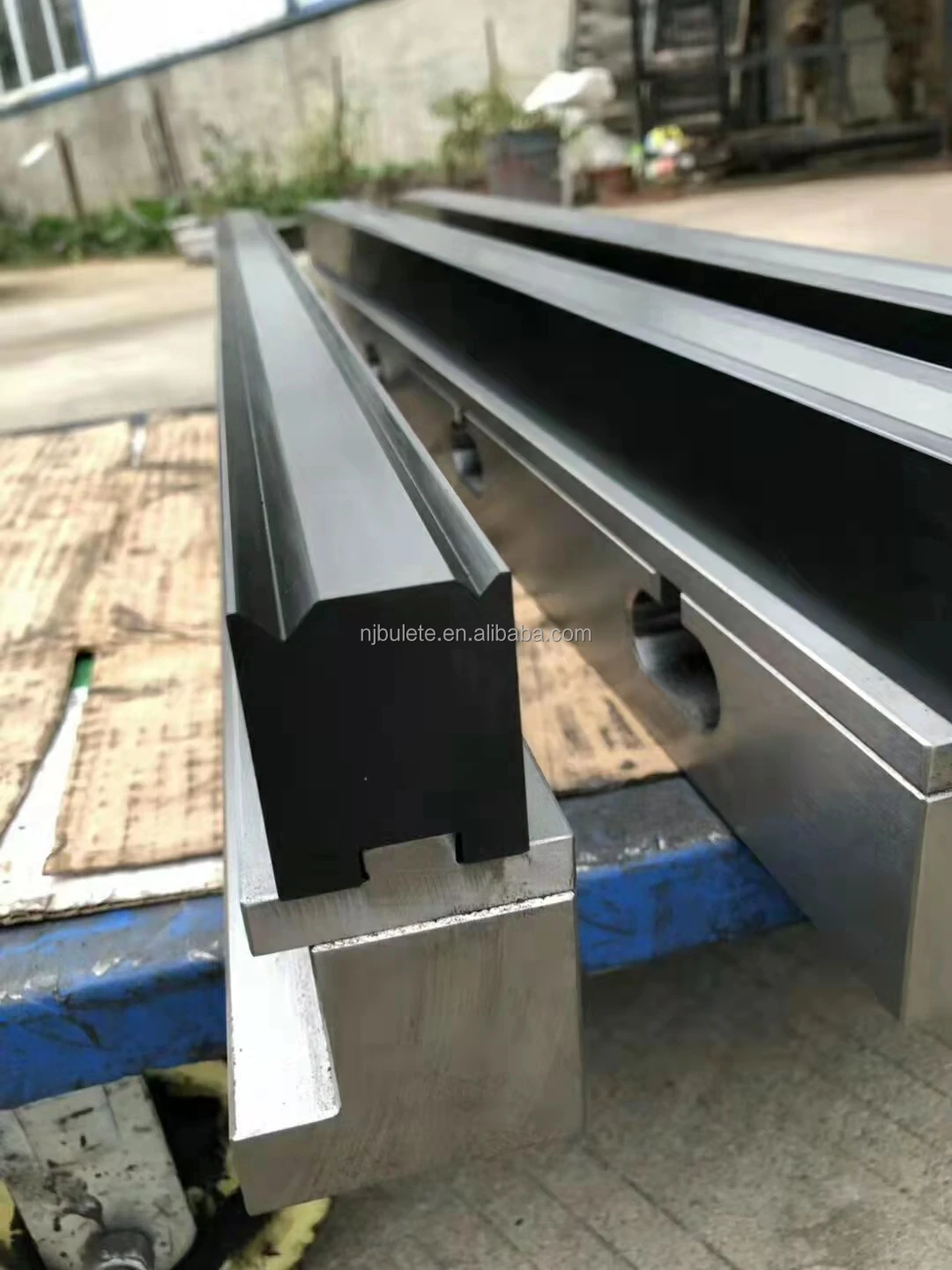 Discount promotion of 2023 popular products bending machine die stamping brake tools on sale