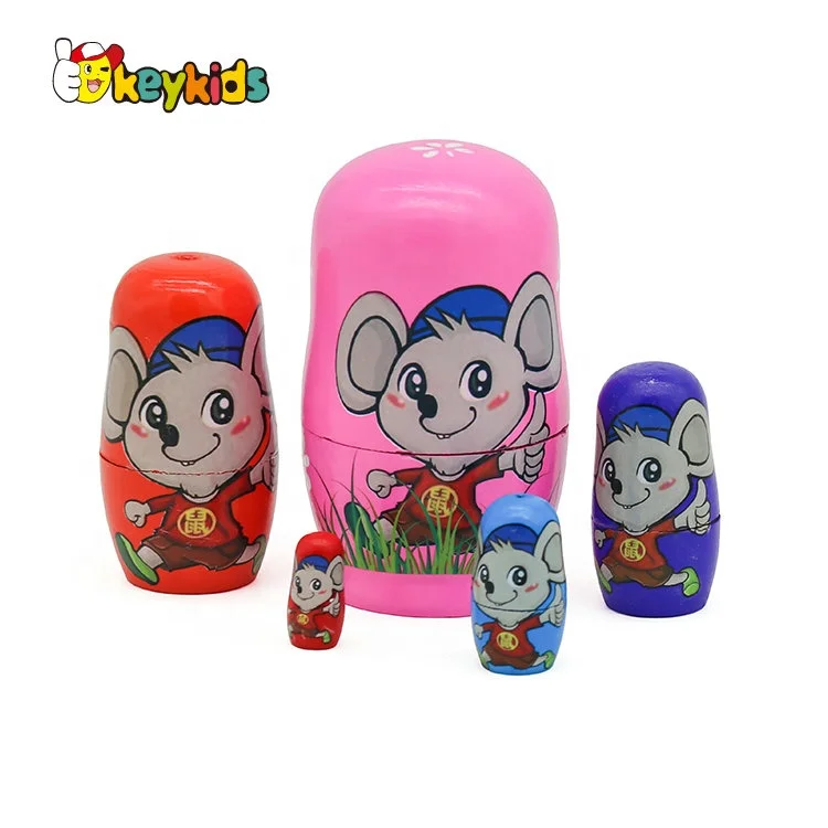 Traditional Hand Painted matryoshka wooden Russian nesting doll for wholesale W06D159
