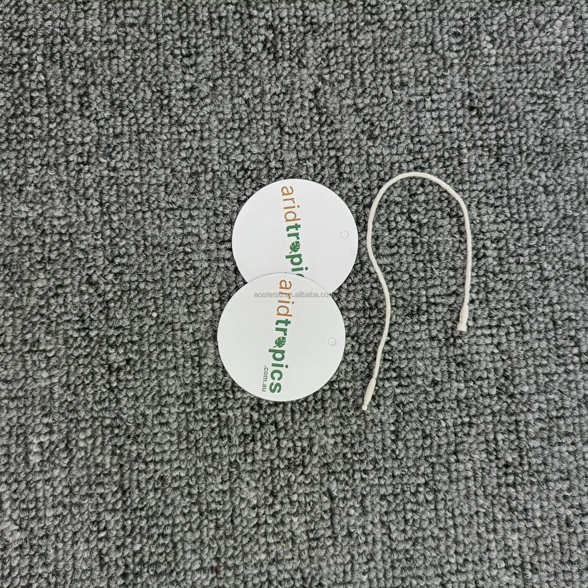 
Wholesale Synthetic Custom Clothing Fold Colour Printing Socks Art Paper Hang Tag For Sale 