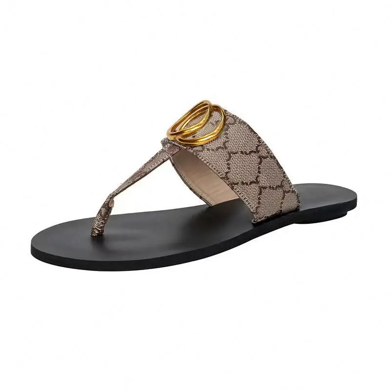 2024 Wholesale Women flat Sandals Luxury Shoes Summer Beach Designer Slipper Platform Flip Flop Sandals for women and ladies