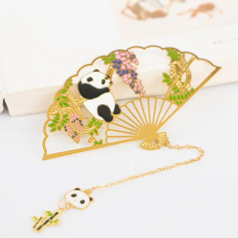 Delicate Chinese Style Souvenir Gifts Custom Metal Bookmark Giant Panda Pendant Bookmarks