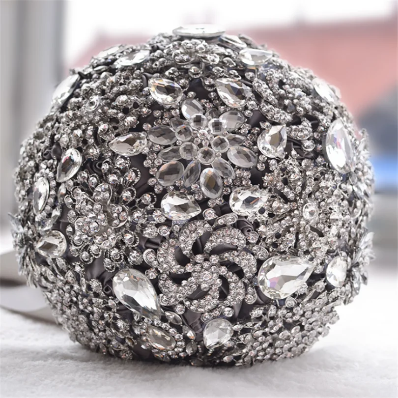 Luxurious Bouquet of flowers for wedding Full Crystal diamond wedding bouquet  flower holding bouquet