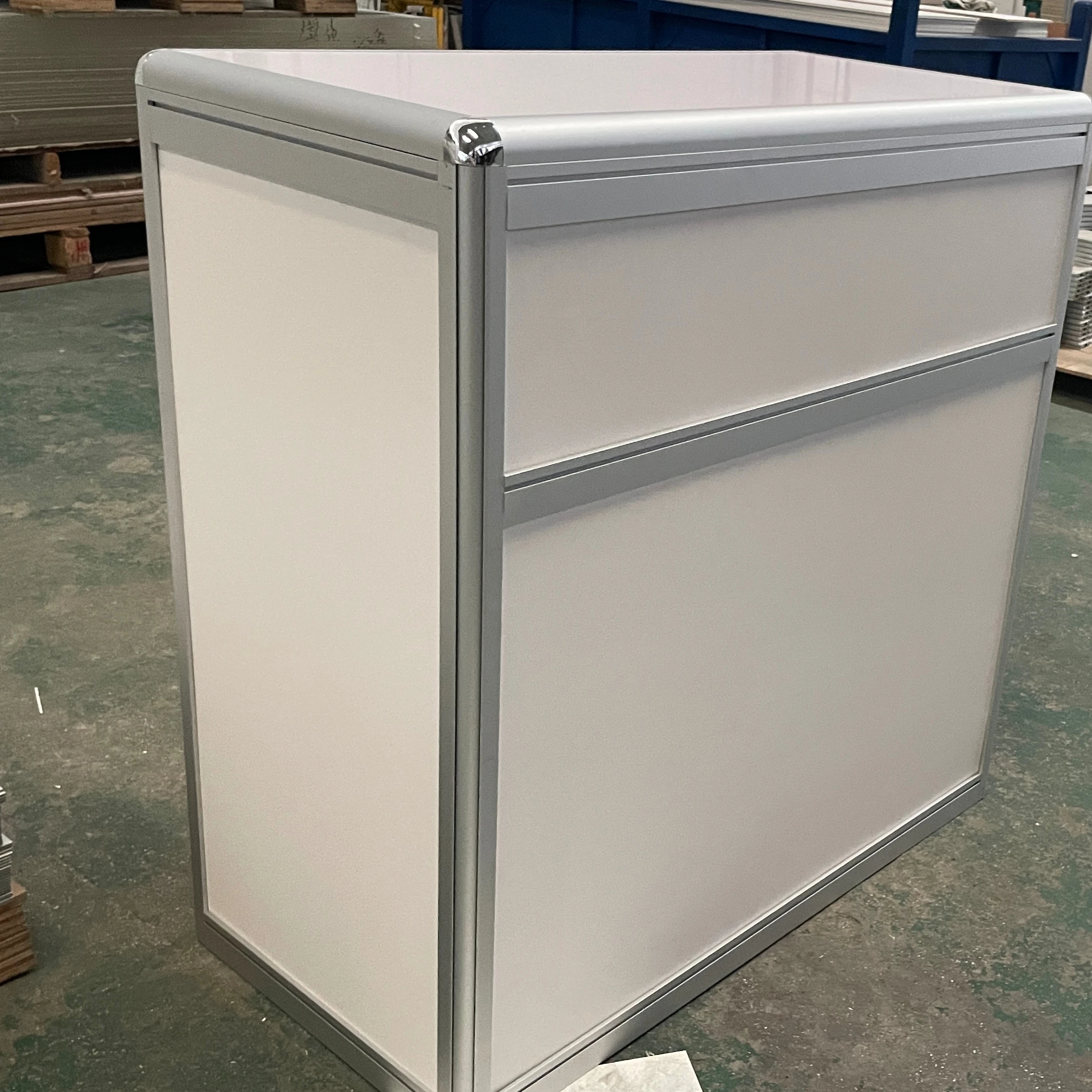 Самый популярный 1x0,5x1 м стойка регистрации складной стол для выставки выставочный стол стойка регистрации