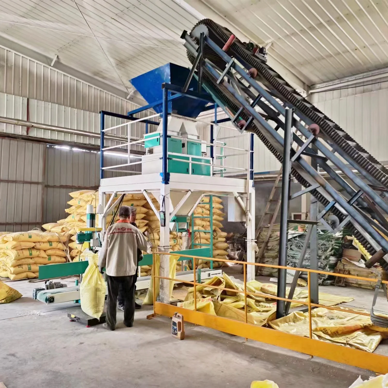 Hot sale 2-50kg grain granule fertilize Detergent Powder Salt Wooden Pellets Open Mouth Bag Auto Weighing P