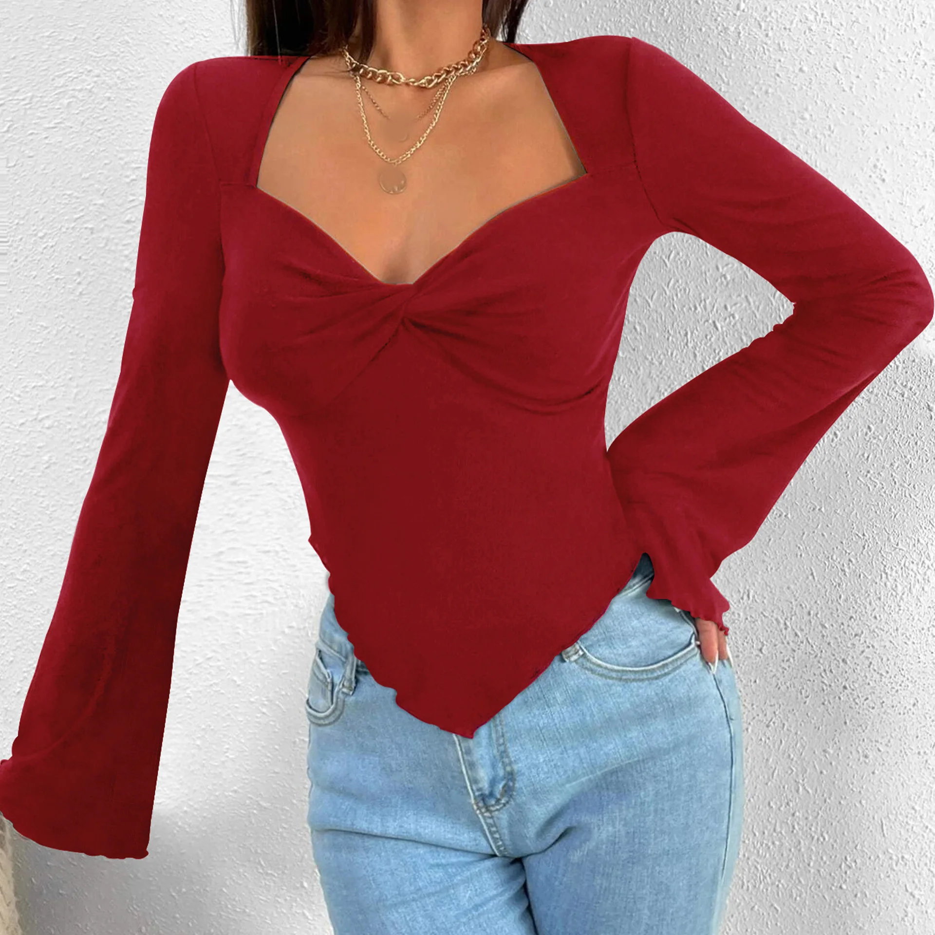 Cheap Wholesale High Quality v Neck Plain Ladies Casual Bell Long Sleeve Breathable T-shirt Solid Color Women Crop Tops