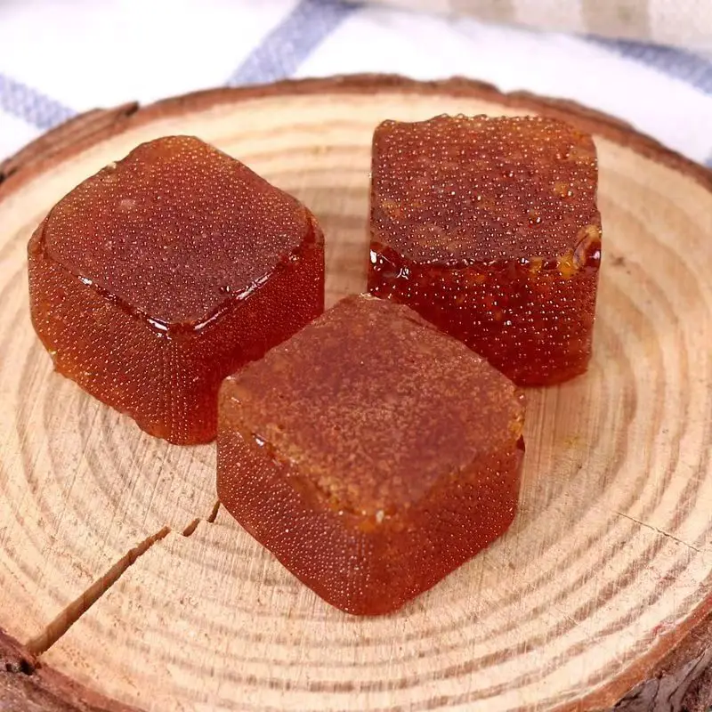 Honey Wax Sugar Gummy Candy Bulk Box Hard Texture Fruit Sour Sweet Flavors Certified Halal Variety Ball Drop Patterns Toy Candy