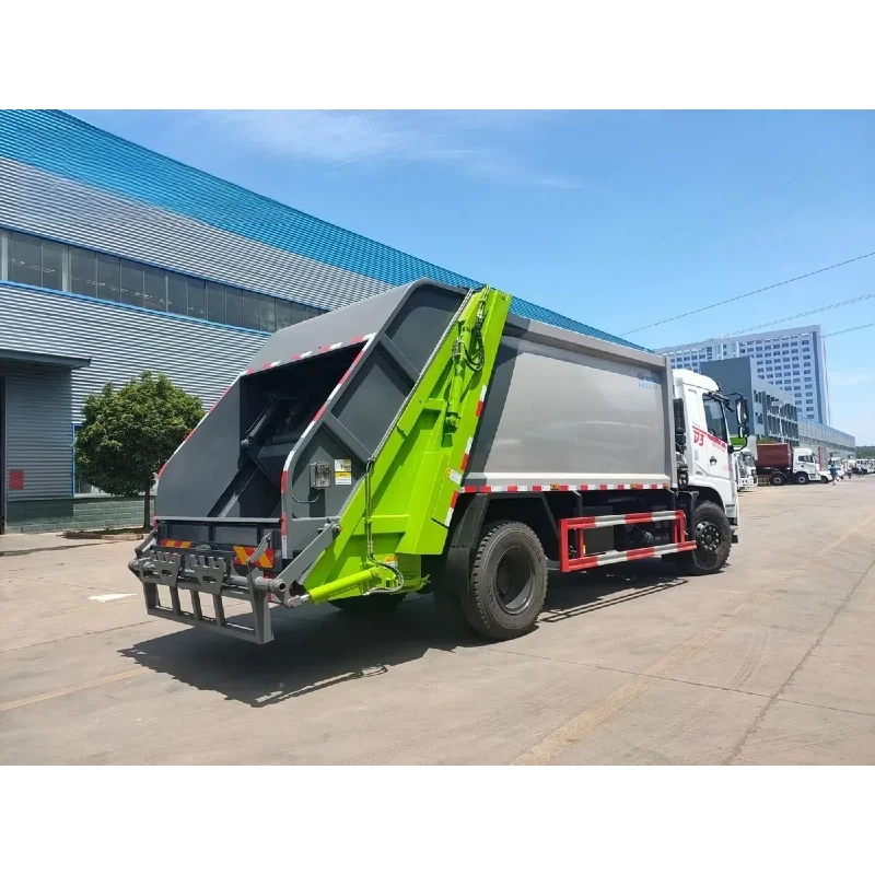 New garbage truck Dongfeng 4500mm wheelbase with remote control of 15 square compression garbage truck