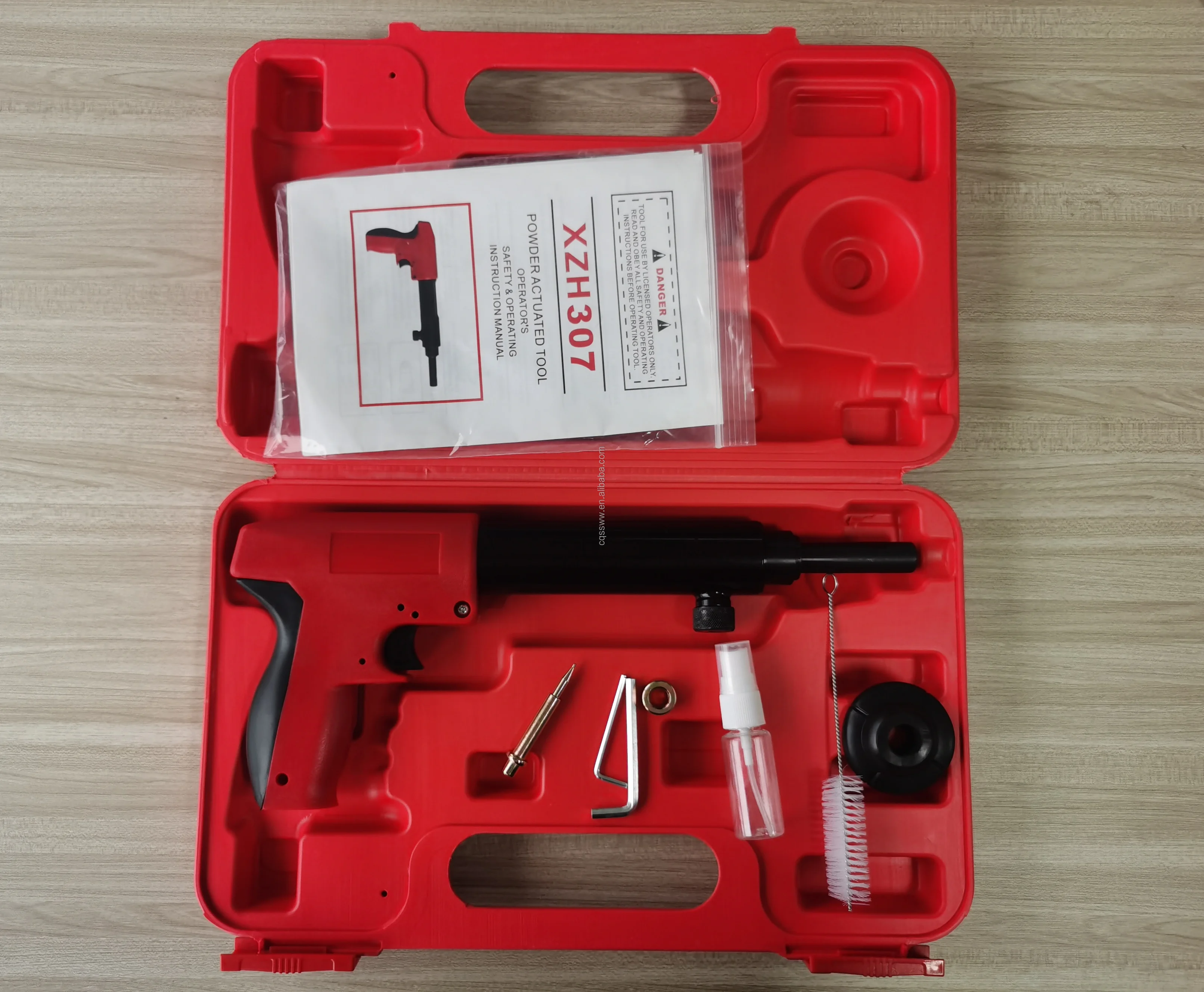 Cordless industrial grade Construction nailer set Silencing Powder Actuated nail gun for concrete drive pins