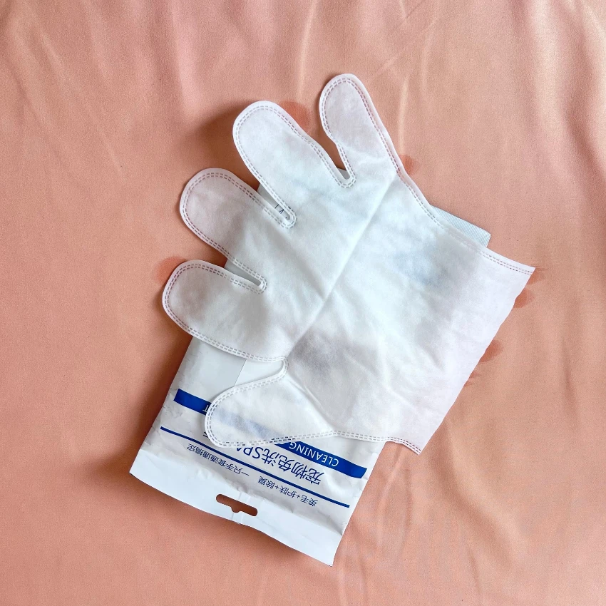 wholesale private label OEM pet biodegradable wet wipes cleansing ear eye tooth clean grooming finger glove wet wipes for pets