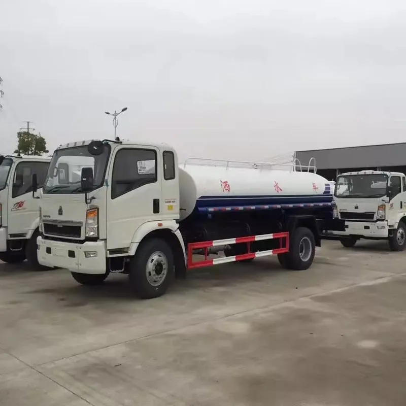 SINOTRUK HOWO 4x2 RHD Water Tank Truck Water Delivery Truck Water Bowser Truck Manufacturer