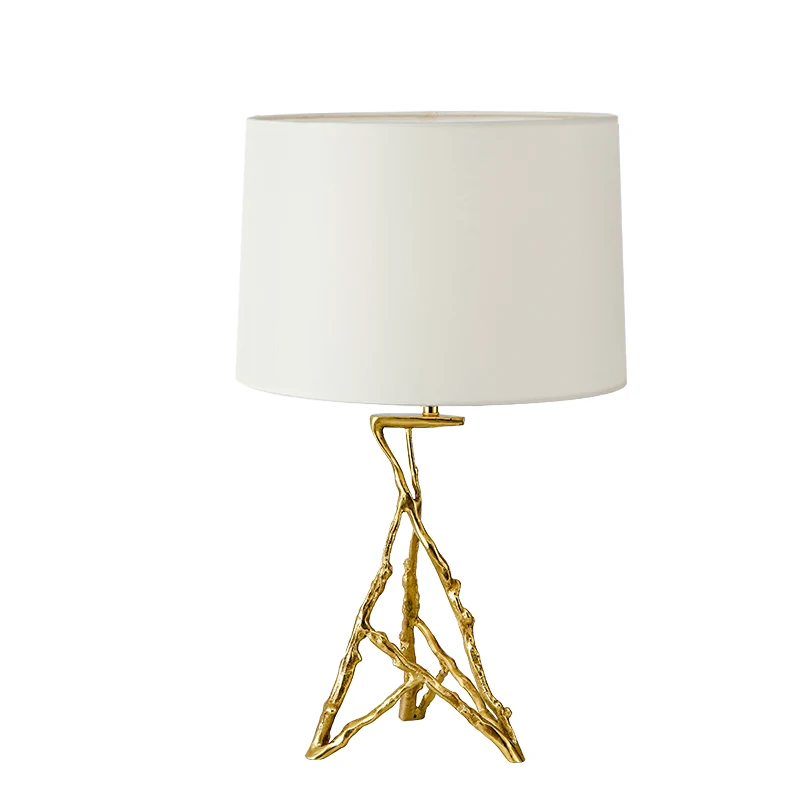 CE/CCC Certificate China Factory Antique Brass & White Fabric Tripod Desk Lamp Post-Modern Exquisite Small Led Table Lamp