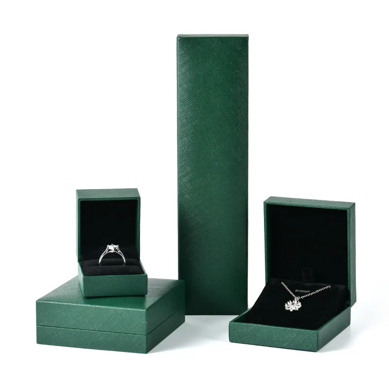 Wholesale plastic jewelry box necklace bracelet ring jewelry packaging