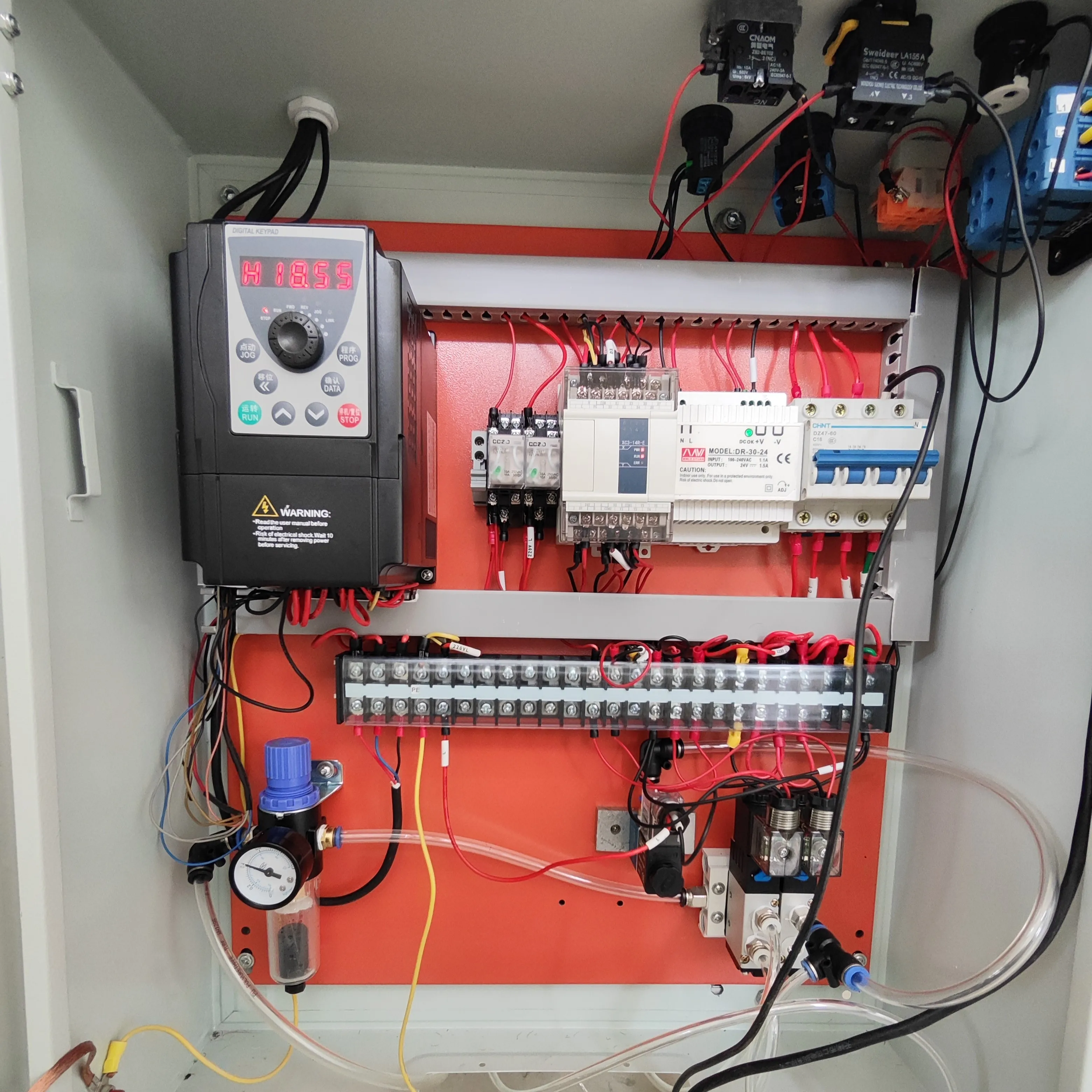 Frame Gluing Machine Making Solar Panels Silicon Gel Smoothly Glue  Aluminum for Semi Automatic Solar Panel Manufacturing Plant