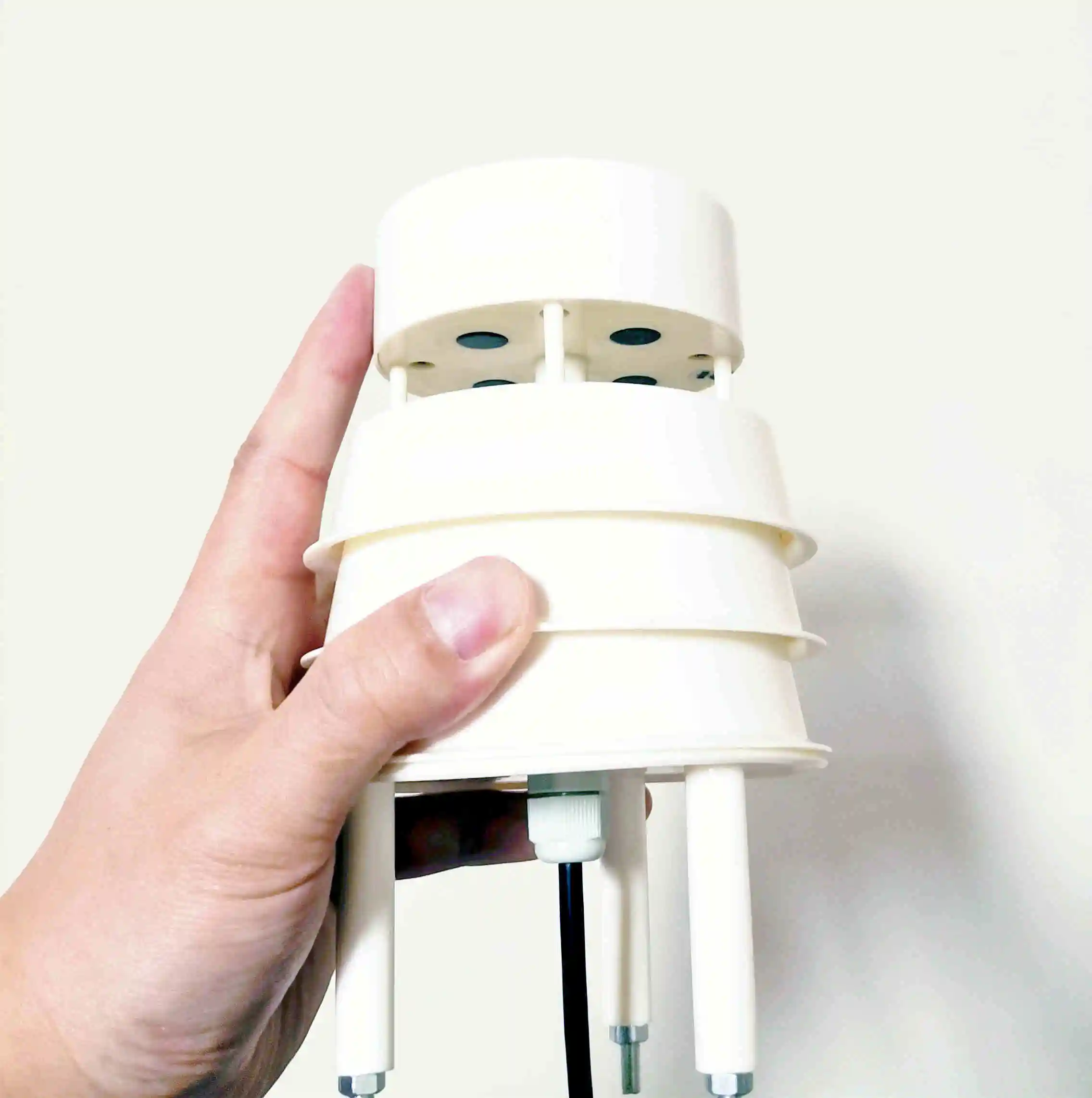 Высокоточный экономичный передатчик скорости ветра