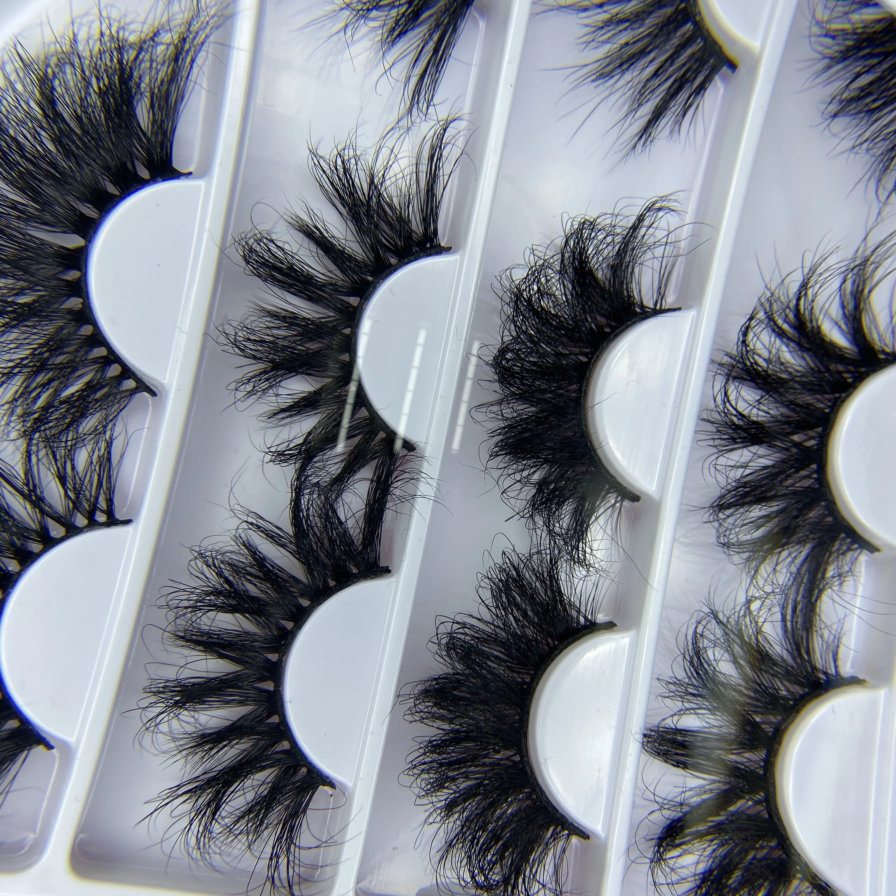 
Wholesale hand made full strip lashes fluffy 3d mink eyelashes vendor empty luxury customize your own pink eyelash box package 