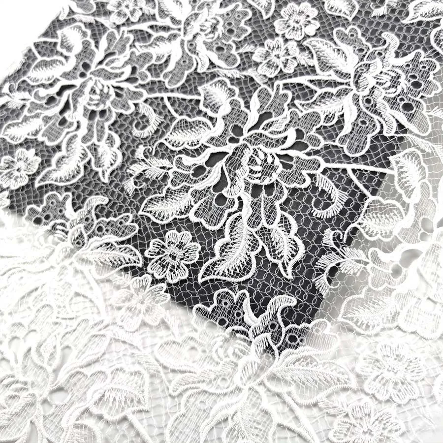 Gorgeous White Water Soluble 100% Polyester Flat Embroidery Chemical Lace Fabric  Bottomless Fish Yarn for Girl Wedding Dress