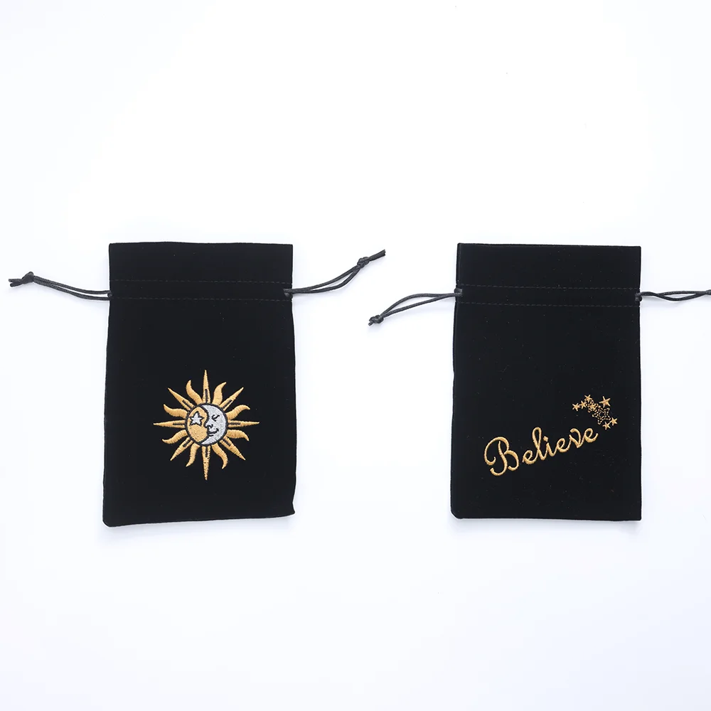 Профессиональный производитель Пыленепроницаемая сумка для упаковки ювелирных изделий бархатная сумка с вышивкой на шнурке