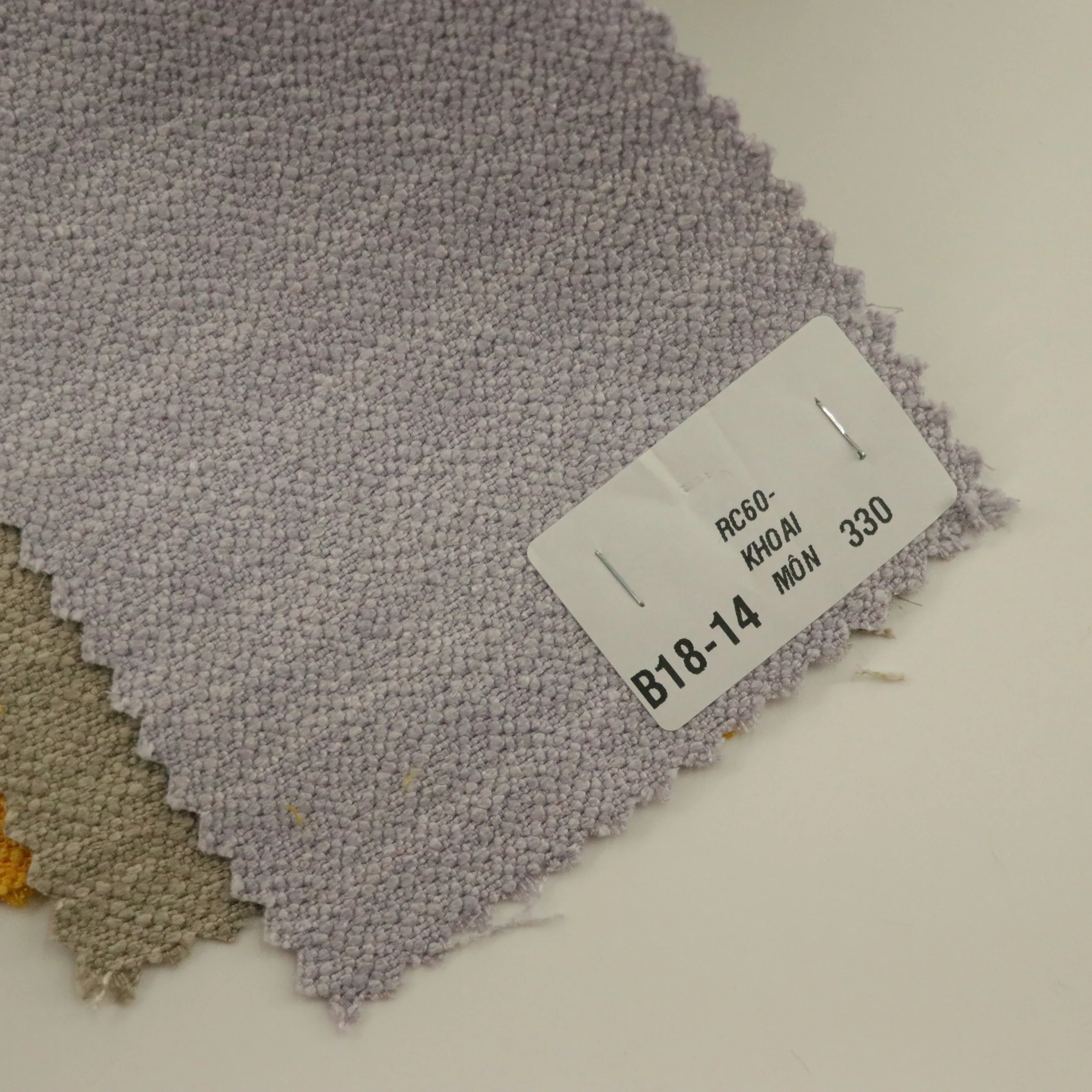 B18 Upholstery 145cm Polyester Design Vietnam Woven Jacquard Fabric