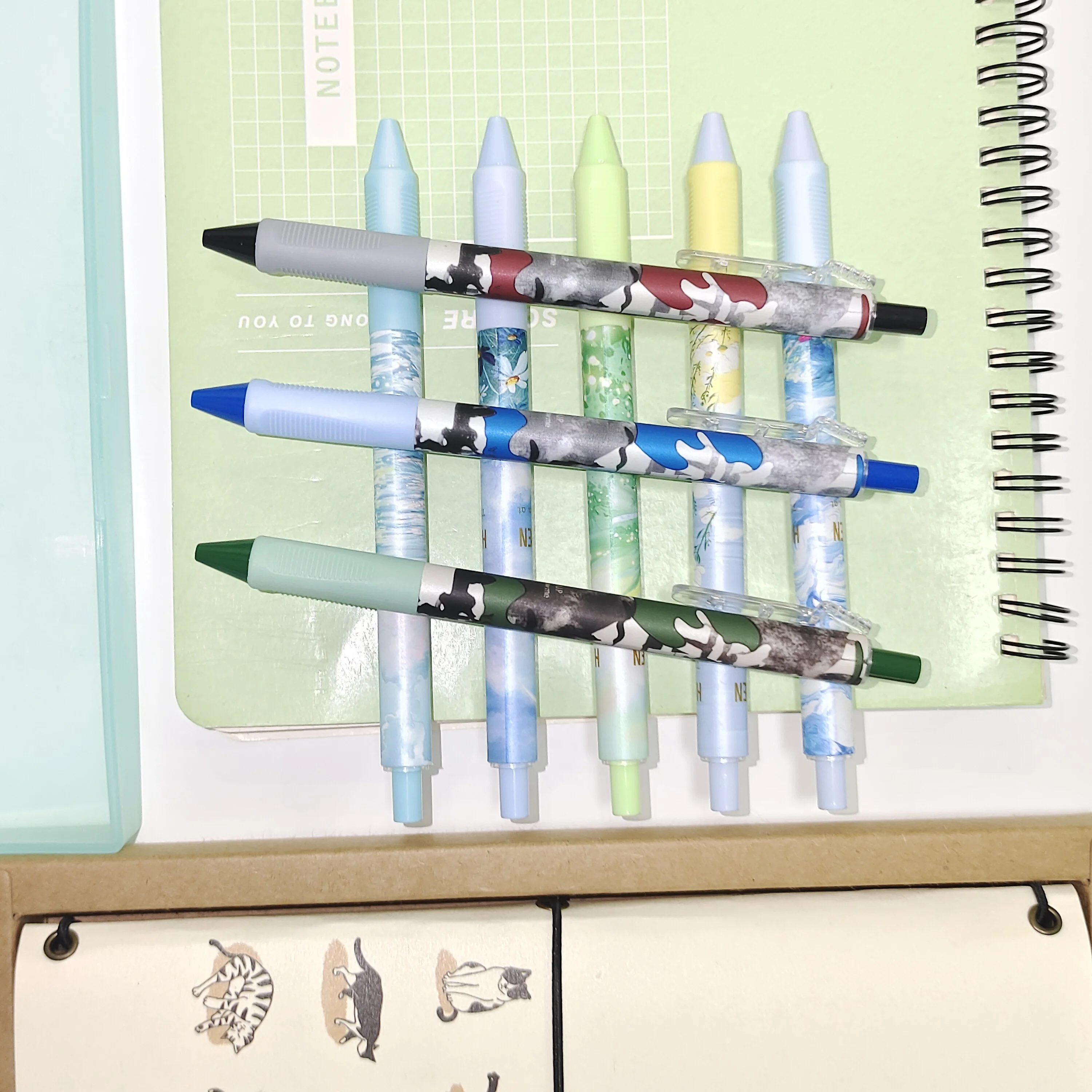 Promotional Gift Custom Design sublimation solid beautiful  soft grip Heat Transfer printing gel pen for girls pena