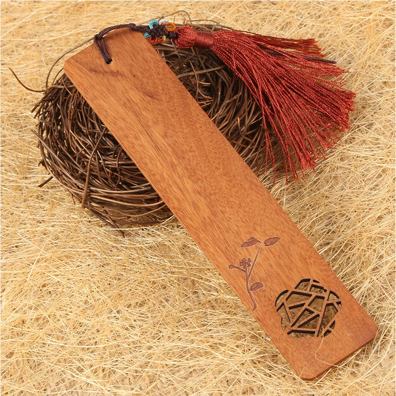 Professional Supply Exporters Exquisitely Carved Solid Wood Chinese Style Wooden Vintage Bookmark