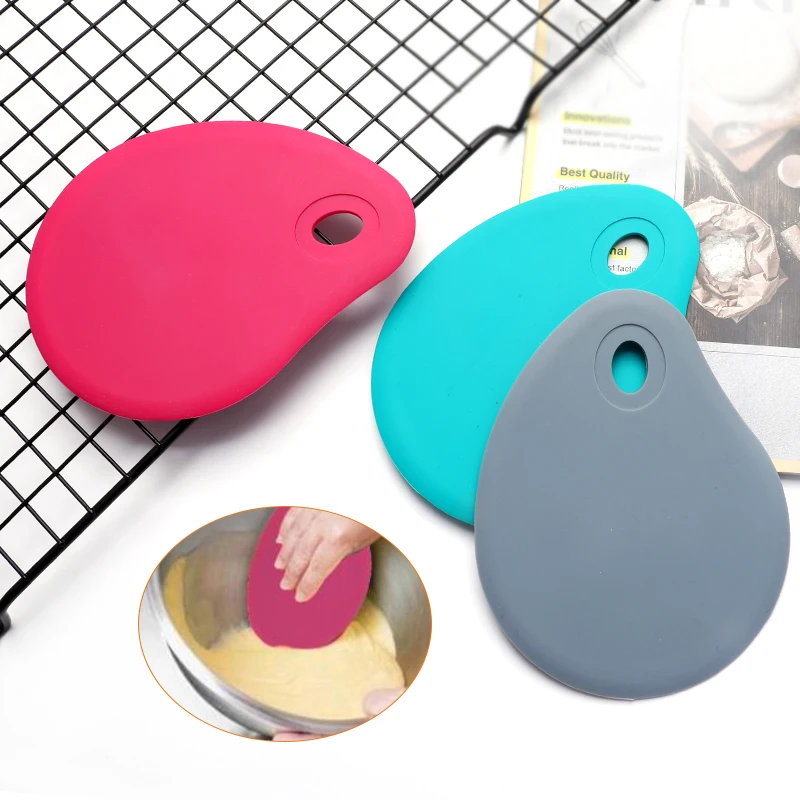 Pastry Tool Scraper Baking Accessories Non Stick Cake Spatula Silicone Dough Cutter