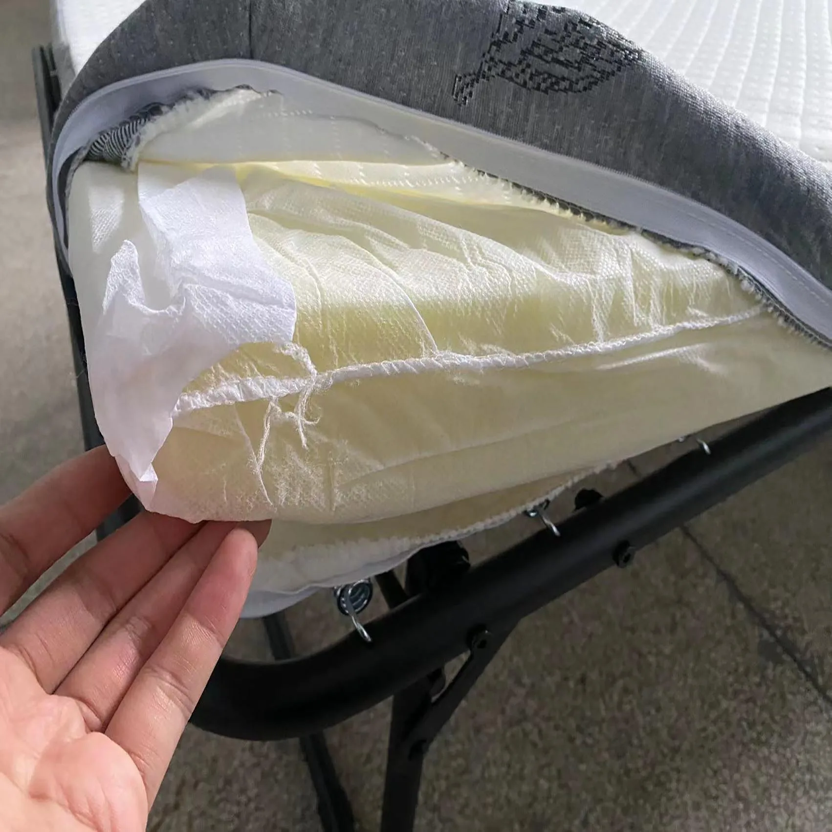 Рекламная Высококачественная многофункциональная мебель для гостиной металлический складной двуспальный диван-кровать отеля