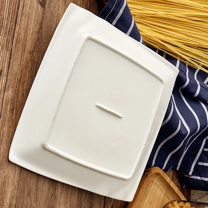 Irregular sauce plates Plum sauce dishes White ceramic small flower shape sauce dish for restaurant