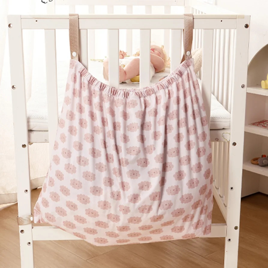 Подвесной органайзер для детской кроватки