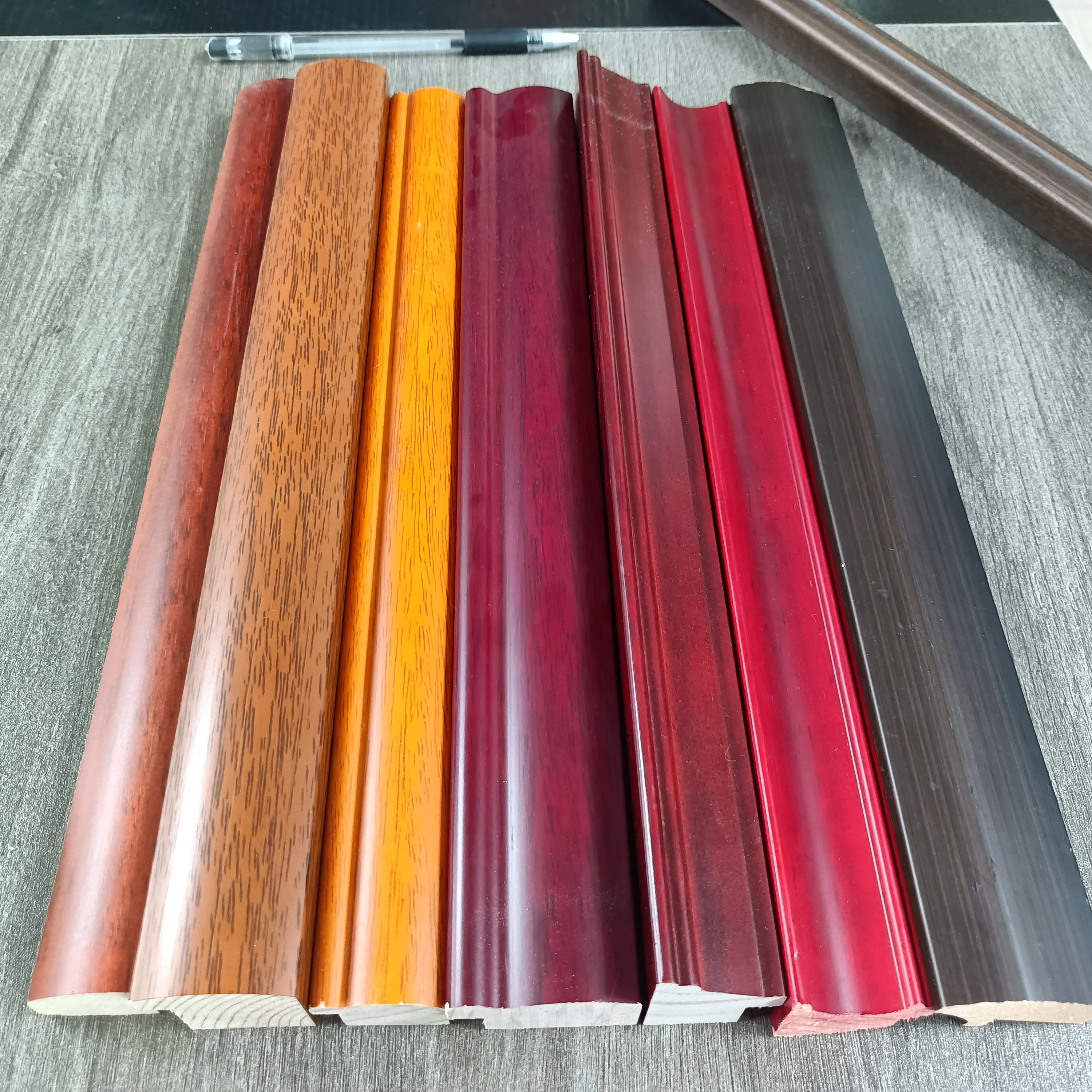 100% Solid wood black pine picture frame moulding