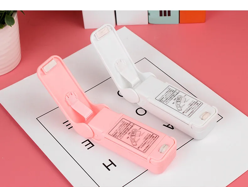 Antronic  Portable Manual Plastic Bag Packaging Sealing Machines Kitchen Food Snacks Mini Heat Sealer