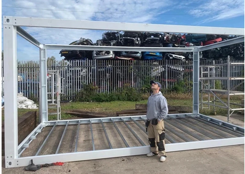 Detachable container house.jpg