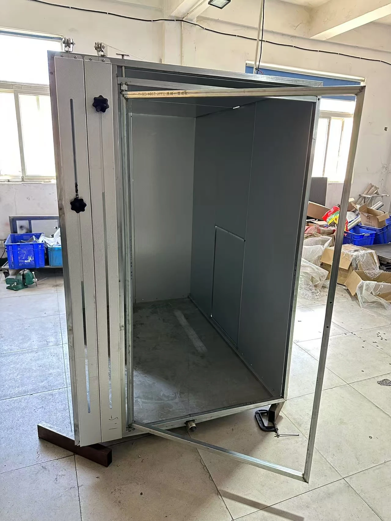 Institute/Laboratory animal isolation cage kennel Convenient lift door Factory custom non-contact isolation kennel