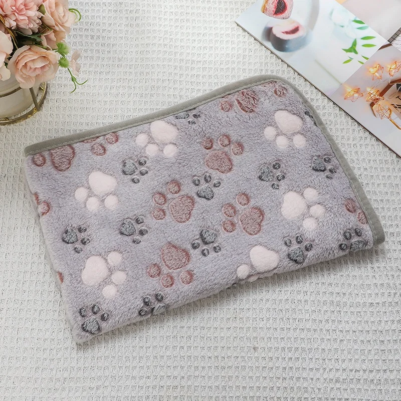 Soft Cute Warm Fluffy Fleece Flannel Dog Puppy Pet Pad Mat Throw Cover Blanket