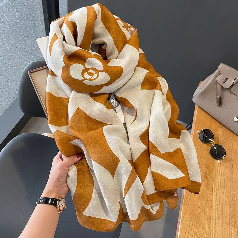 Wholesale 2022 Fashion Ladies 100% Cotton Viscose Head Scarfs Women Printed Scarves Famous Brands Luxury Designer Scarf Hijabs