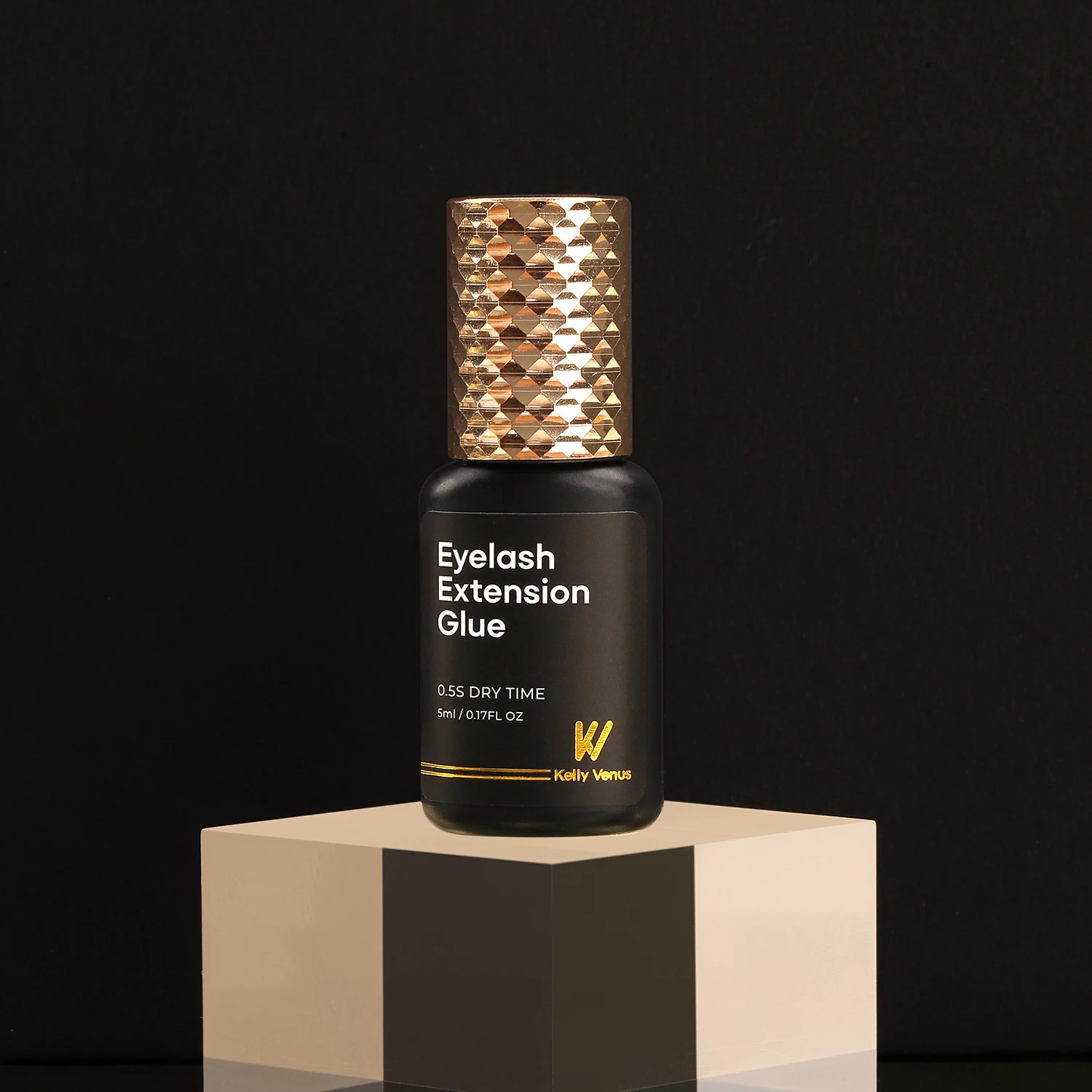 0.5s 1s fast drying lash extensions glue wholesales  OEM long lasting lash glue