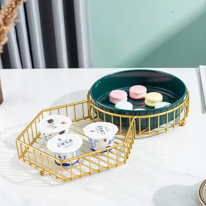 Household Small White Porcelain Plates Modern Serving Dish With Cover Ceramic Dried Fruit And Nut Party Gift Tray