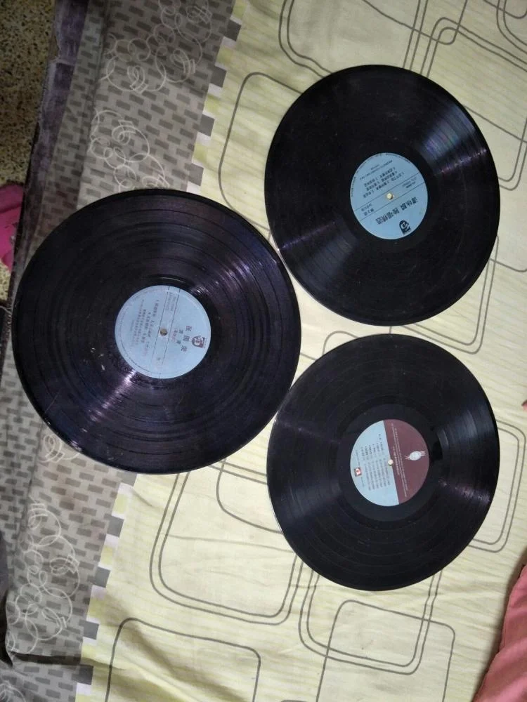 Classical Vinyl Records  Manufacturing  In poly bag Packaging