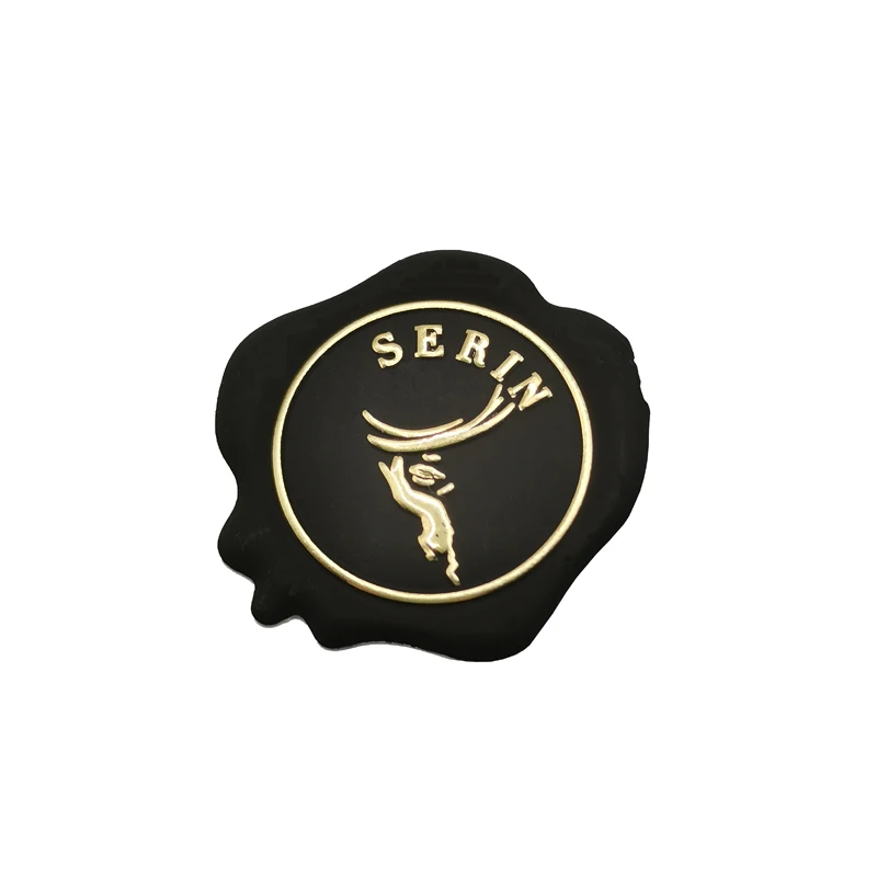 Custom Cheap Adhesive Gold Foil Embossed Glass Wine Bottle Logo Packaging Label Sticker Printing