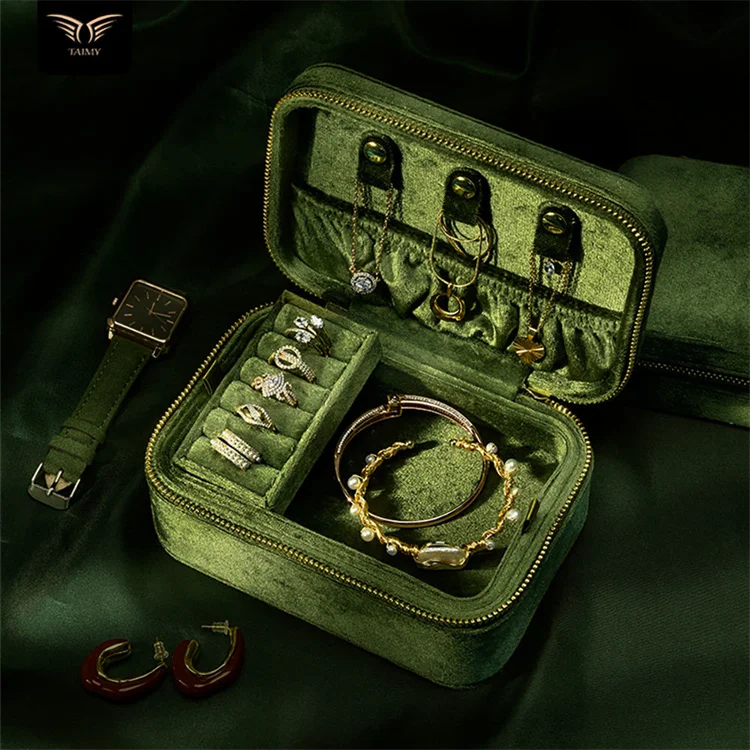 Wholesale Portable Travel Jewelry Storage Box High Quality Velvet Jewelry Packaging Box With Logo