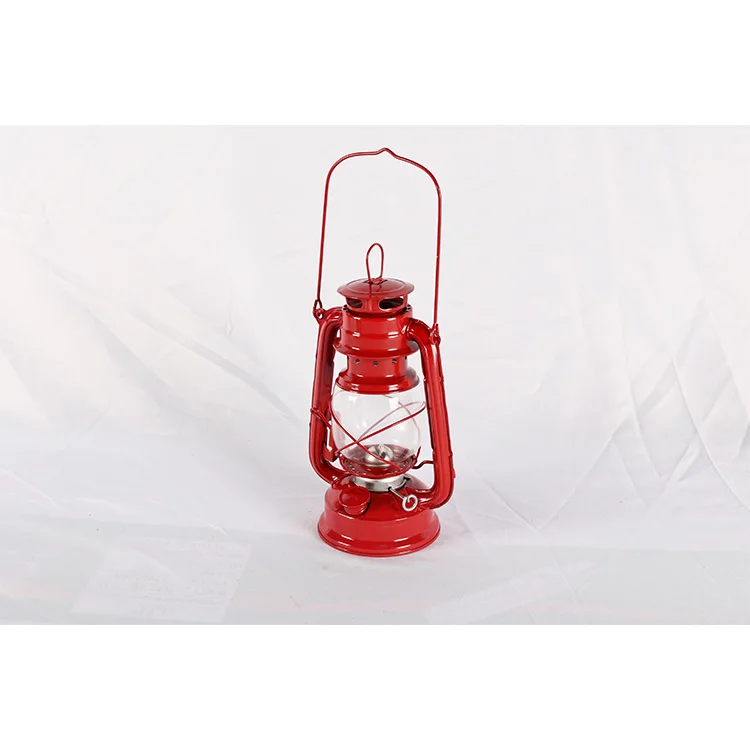 Manufacturer Price Retro Old-Fashioned Nostalgic Kerosene Lamps Iron Portable Tent Camping Light