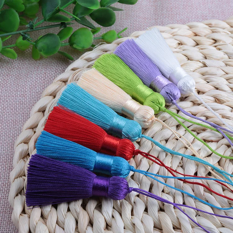 Sale Wholesale Women Earring Jewelry and Key Chain Mini Silk 5cm Tassels for Jewelry Making Hunan Free of Charge Fringe Tassels