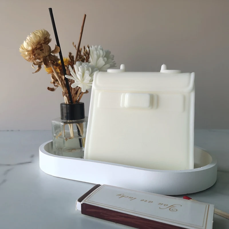 Custom Ins Home Decoration Luxury Fashion Handbag Candle Natural Soy Wax Branded Bag Scented Candles