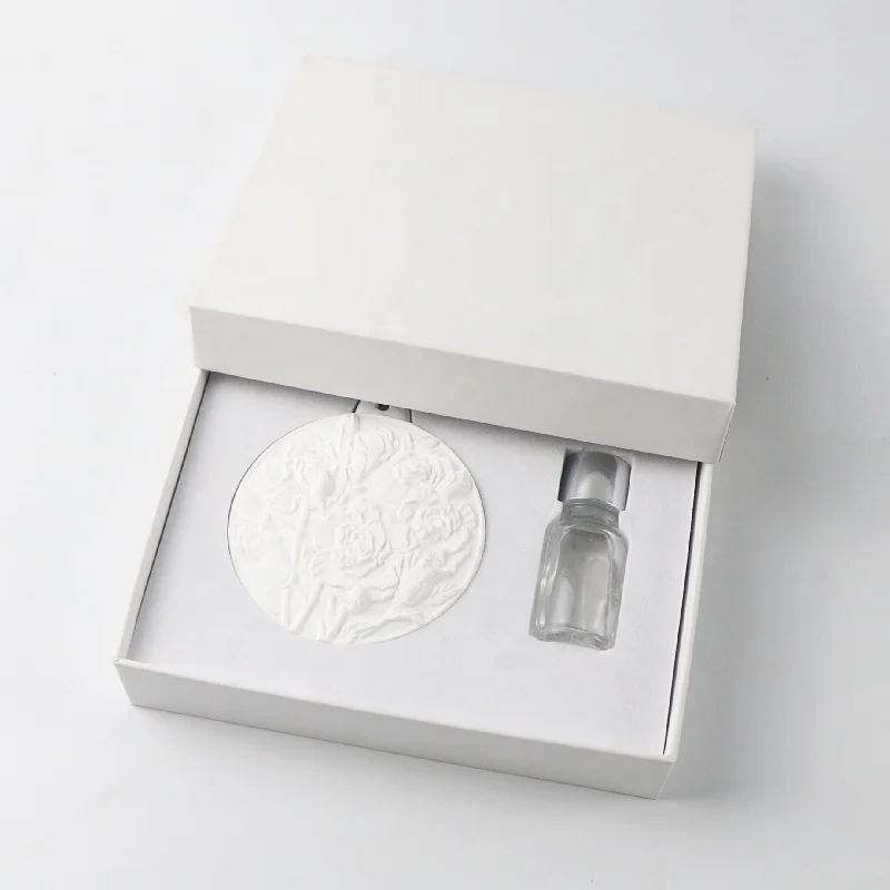 New Design Hot Sale Home Car Decoration Air Freshener Hanging Scented Ceramic Flower Aroma Fragrance Essential Oil Diffuser