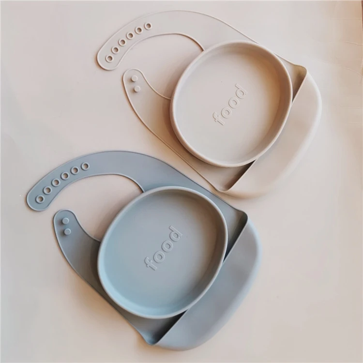 Custom Brand Zhensheng new Idea Baby feeding BPA free Portable Silicone Feeding Set with bib and plate