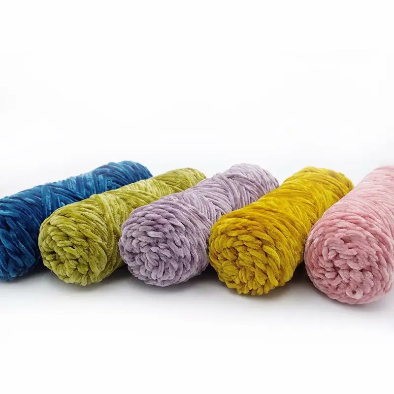 Wholesale Arm Knitting Chunky Chenille Yarn for Blanket Polyester Bulky Thick Knit Organic Vegan Chenille Yarn
