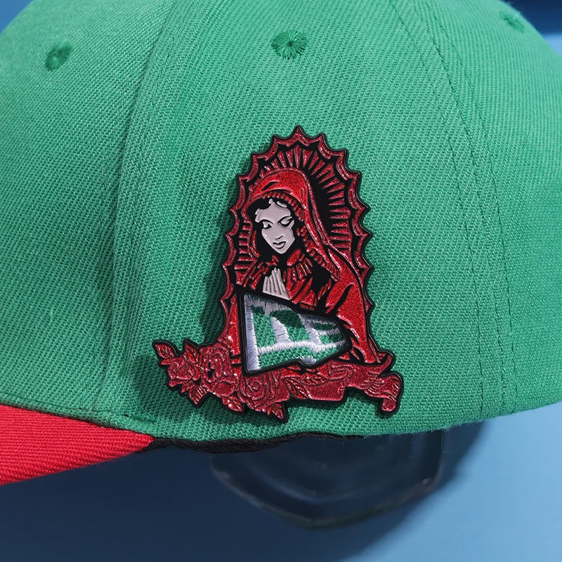 Wholesale Hot Sale Frame Metal Cap Pin Catholic Christian Custom Mexican Hat Pins Virgin Mary Enamel Pins For Hats