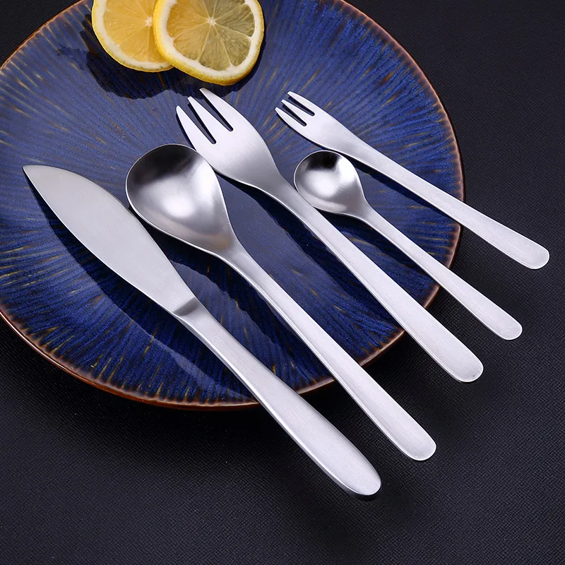 New Japanese Yanagi Sori 304 Cutlery Stainless Steel Knife Fork Spoon Matt Silverware Black Flatwasre Set