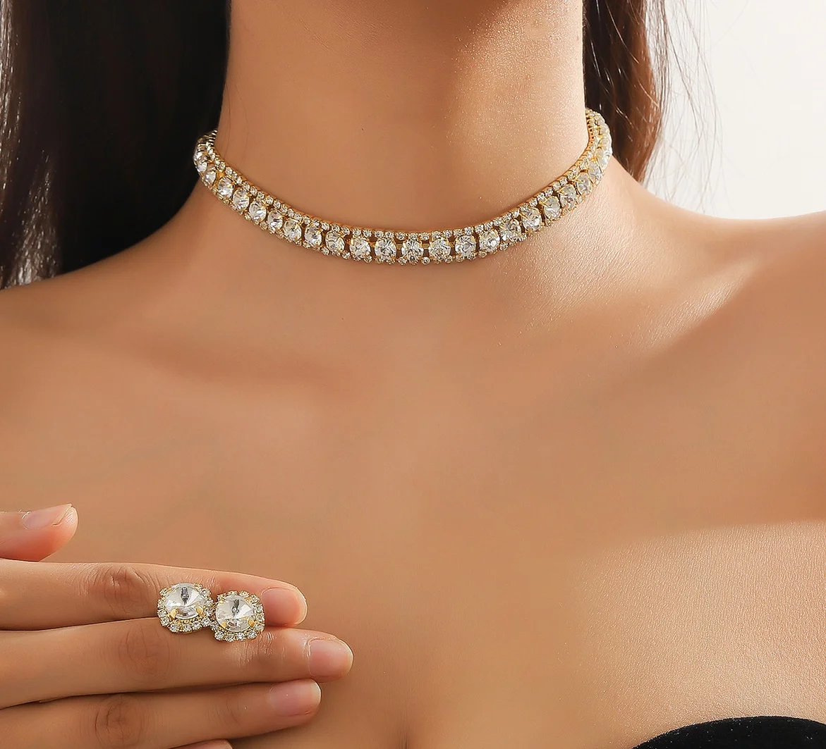 Luxury Jewelry Sets 2023 Claw Chain Rhinestone Necklace Earrings Brass Silver Set Wedding Emerald Jewelry Set For Women