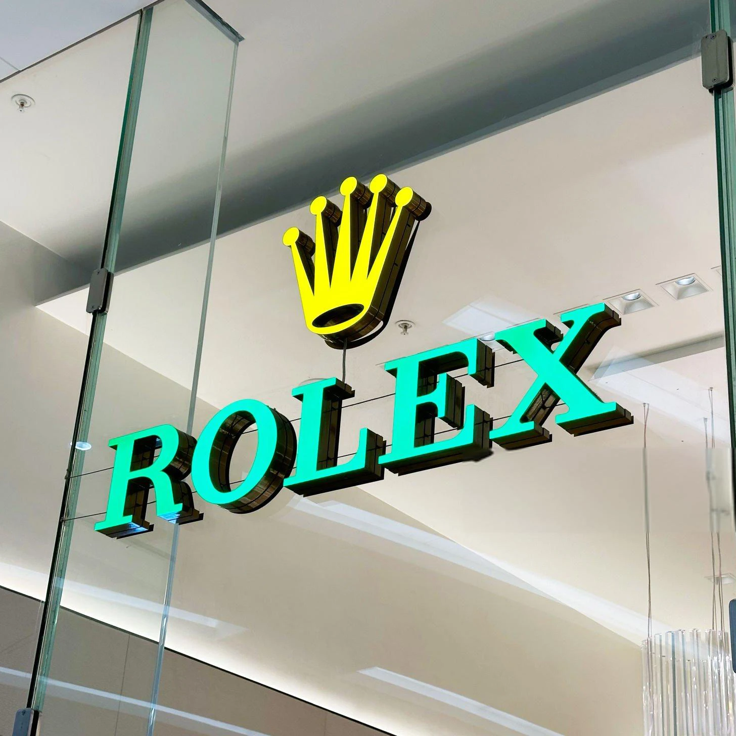 Free Design 3D Acrylic LED Backlit Number Electronic Letters Factory Direct Sales for Business Sign Buildings Logo