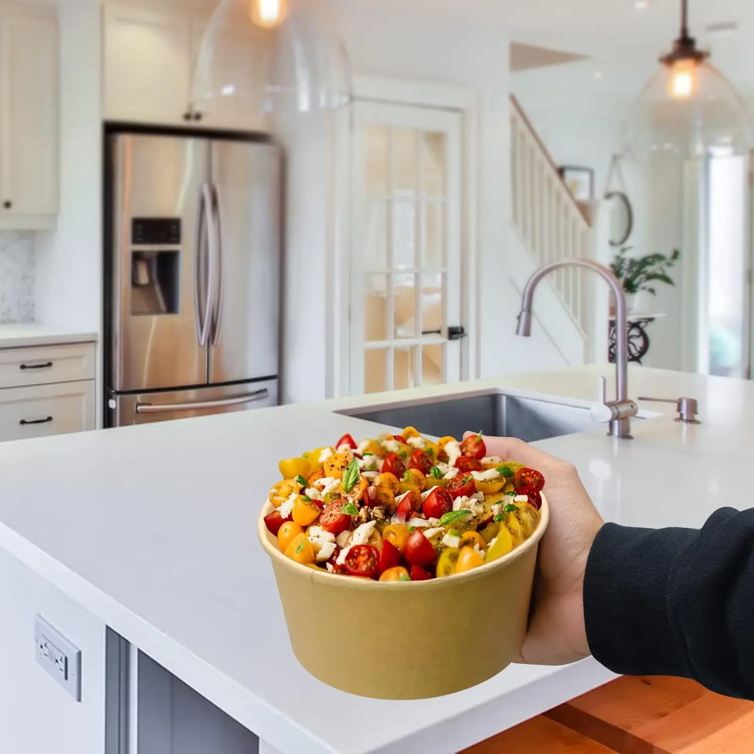 Disposable Custom Logo Round Kraft Paper Fruit Salad Bowls Takeaway Soup Noodle Fast Food Container